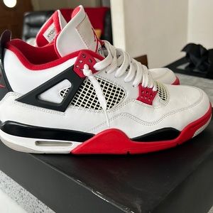 Nike Air Jordan 4 retro black, white and red sneakers